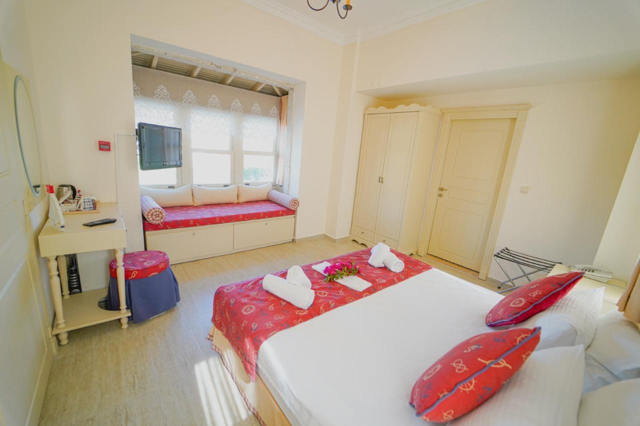 Alacati Marina Palace Buitenkant foto