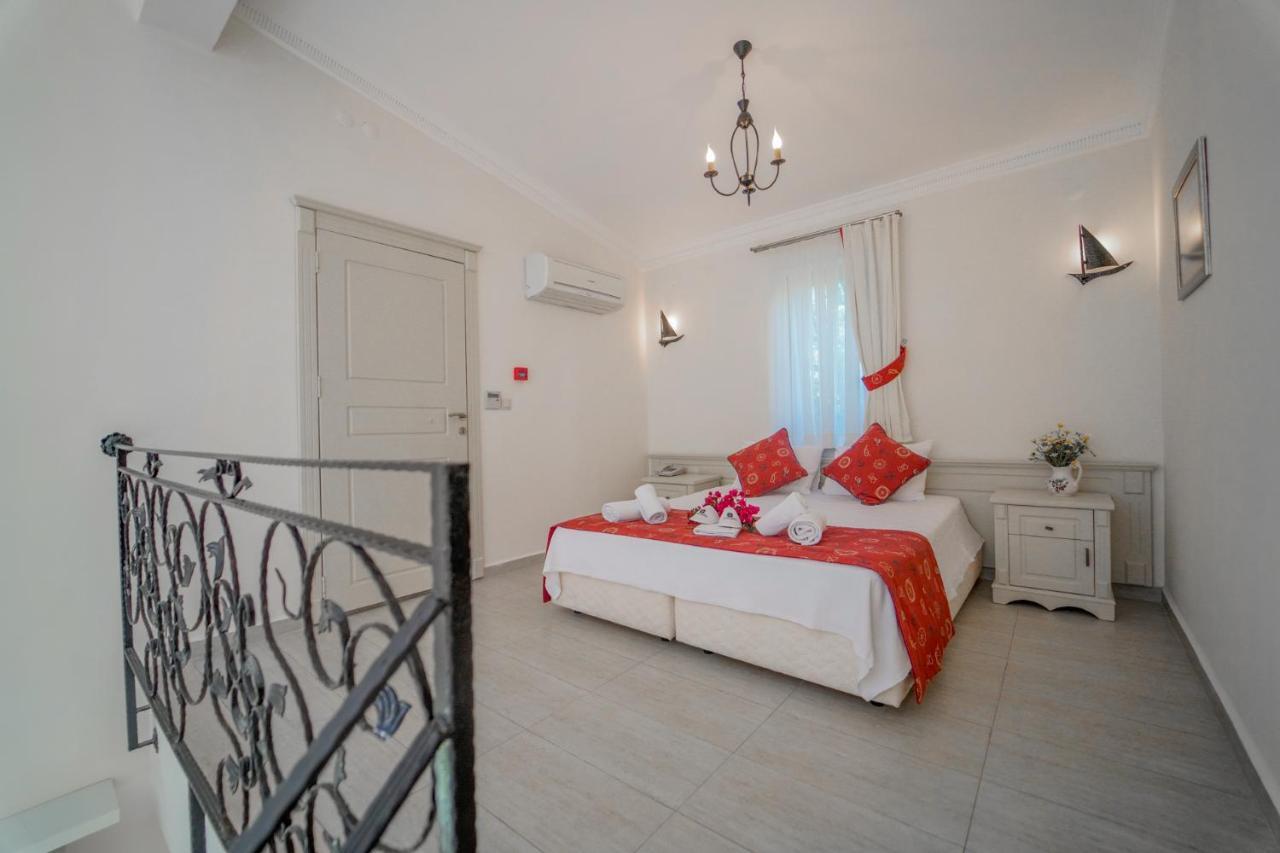Alacati Marina Palace Buitenkant foto